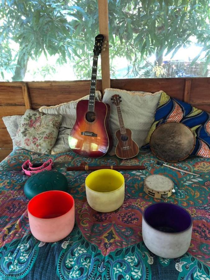 Rainbow Caravan Hostel Las Pilas Exterior foto
